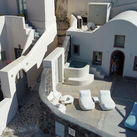 Mellow Luxury Cave Apartment Oía Exterior photo